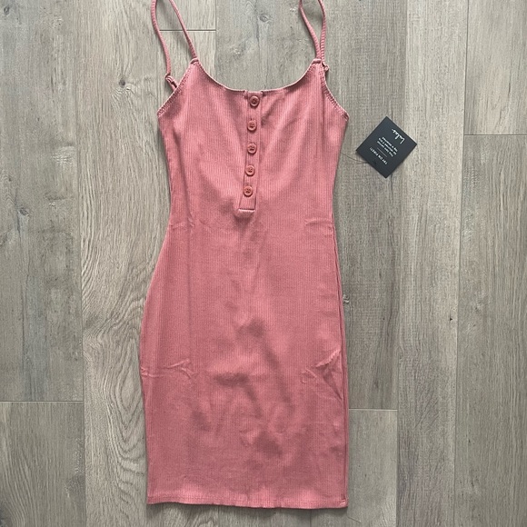 Beautiful Lulus Dusty Rose Ribbed Bodycon Mini Dress NWT - Picture 3 of 9